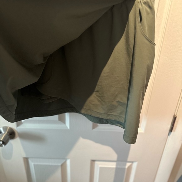 T by Talbots Golf Skort Women Size L Green With Pockets Built In Shorts - Picture 3 of 7